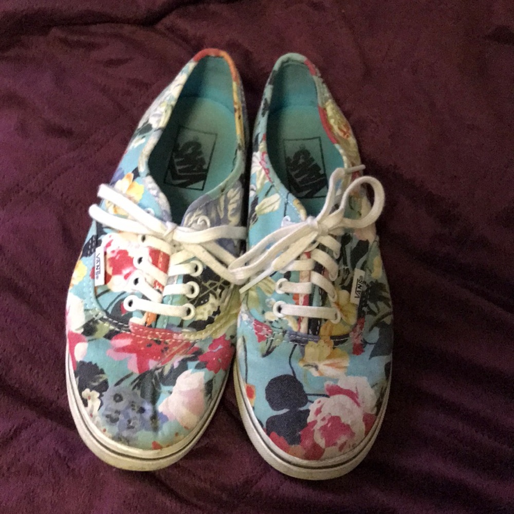 Floral vans sz7